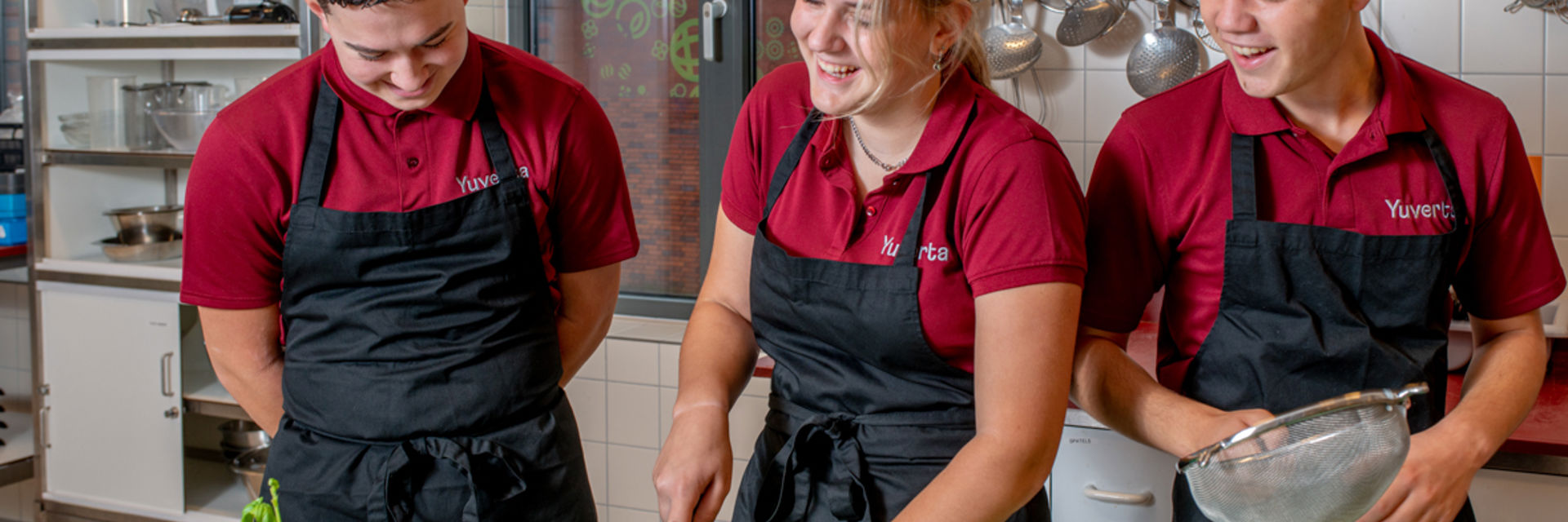 mbo voeding en leefstijladviseur student koken