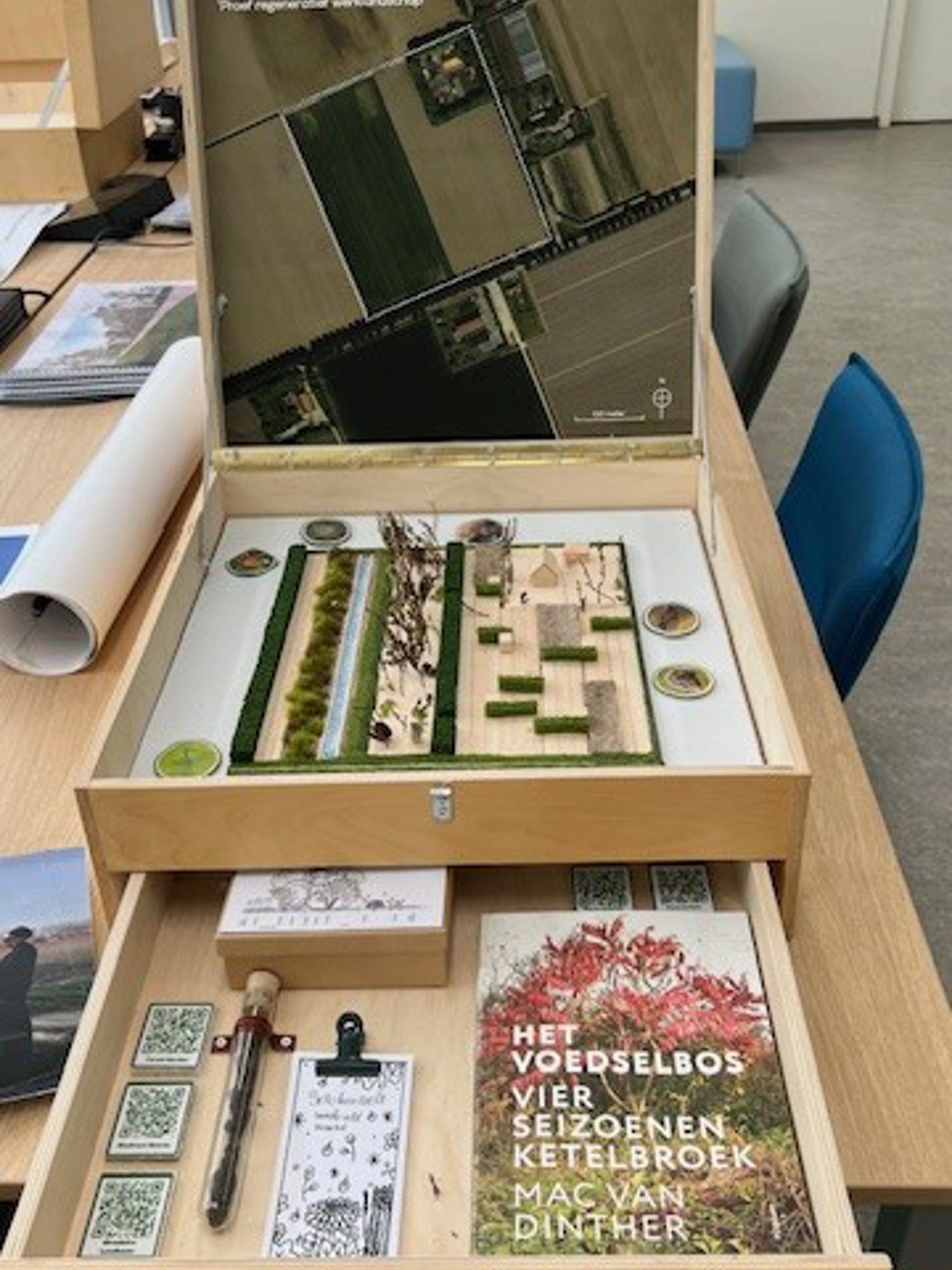 Mbo-studenten op het podium tijdens Skills The Finals 2025