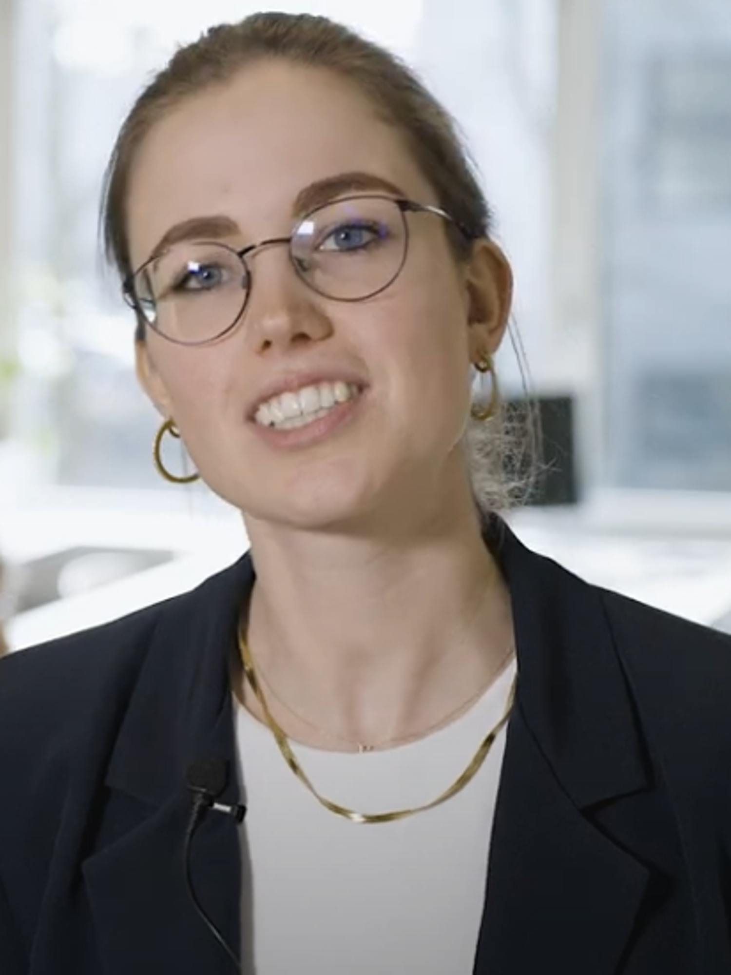 Mbo-studenten op het podium tijdens Skills The Finals 2025