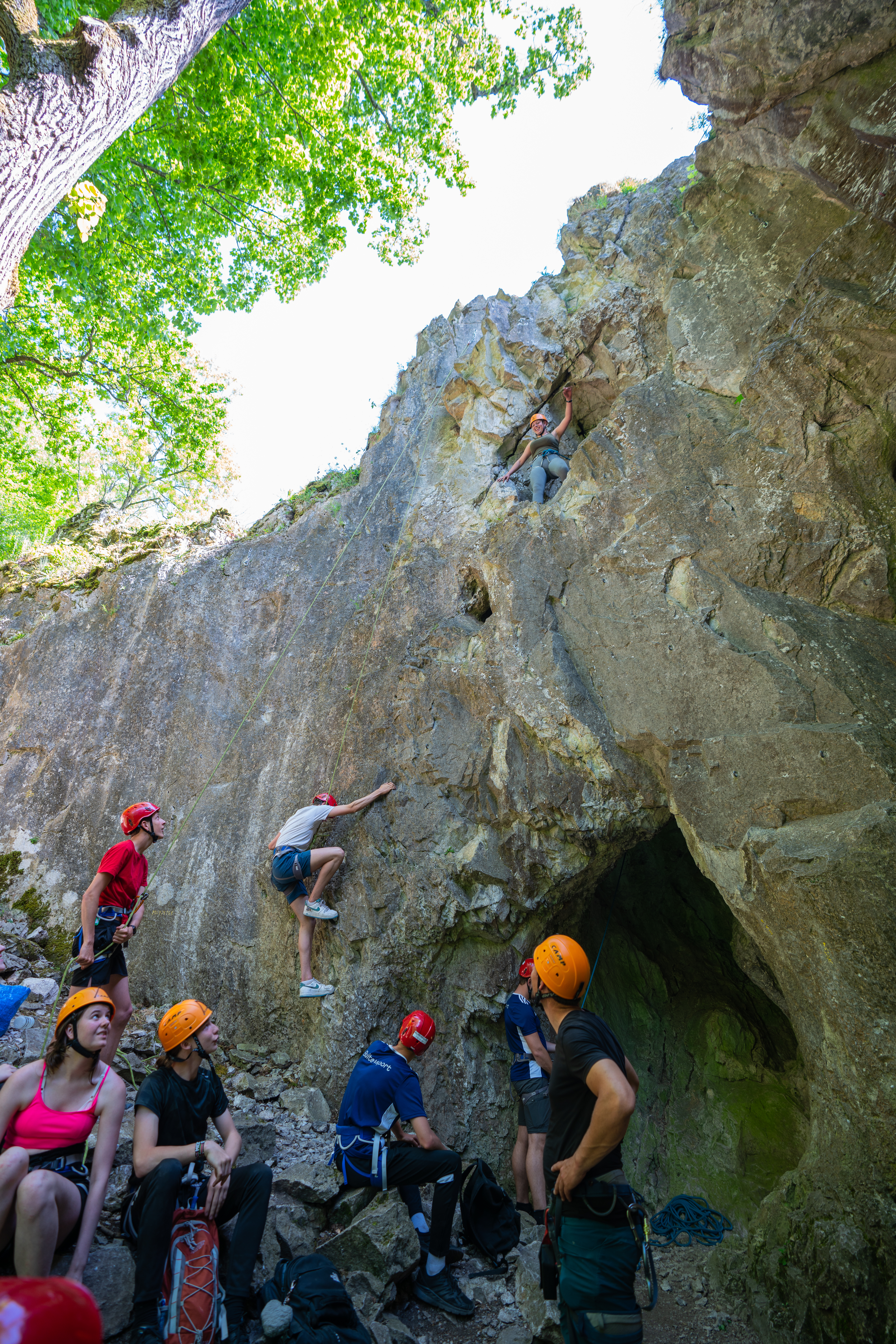 Mbo-studenten op het podium tijdens Skills The Finals 2025