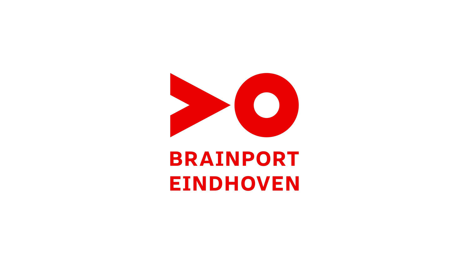 Docent leidt groep lachende studenten in klaslokaal