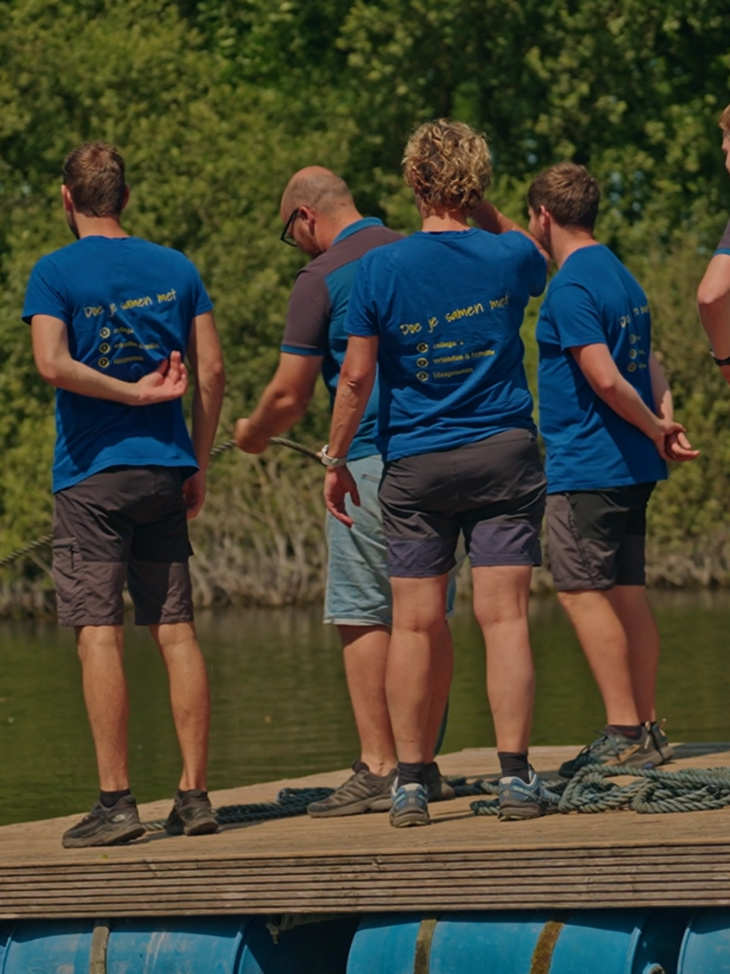 Mbo-studenten op het podium tijdens Skills The Finals 2025